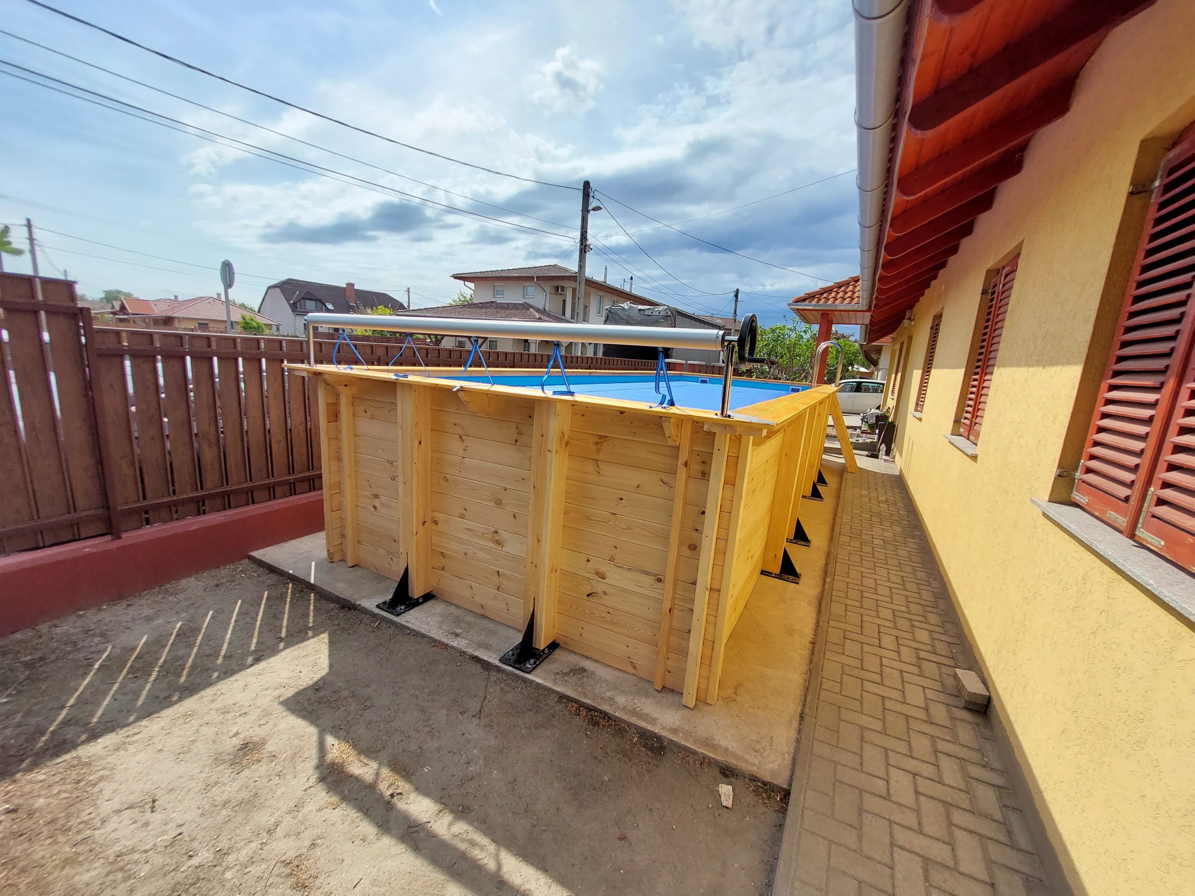 Telepített medence 4